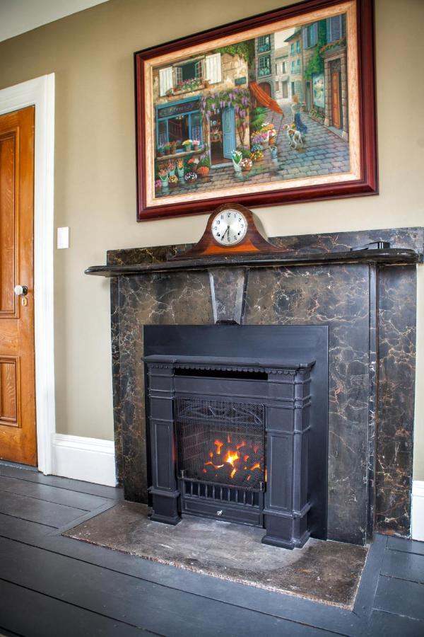 Maplehurst Manor Bed And Breakfast Dorchester Экстерьер фото